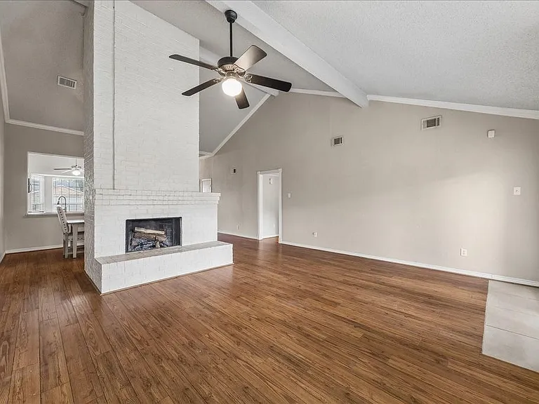 10131 Golden Sunshine Dr — Photo 4