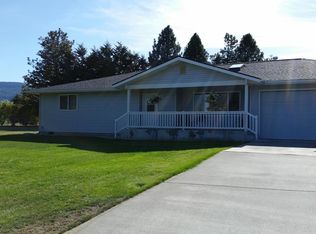 1131 W Alder Ct, Sequim, WA