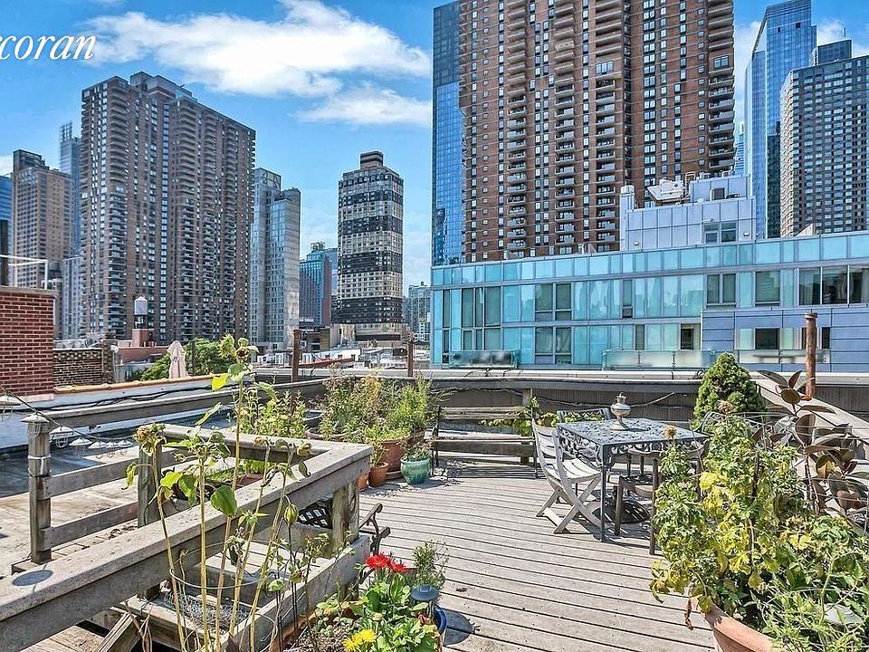 1st image of 461 W 44th St APT 4B