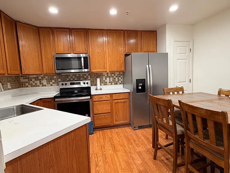 5707 Duke Ct — Photo 6