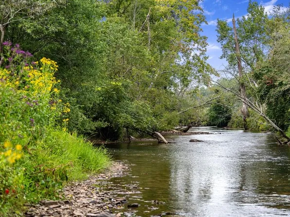 60 E Conasauga Crk, Ellijay, GA 30540