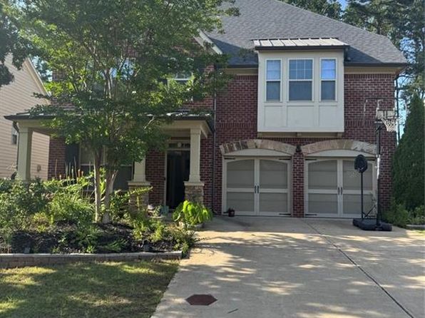760 Grove Valley Dr