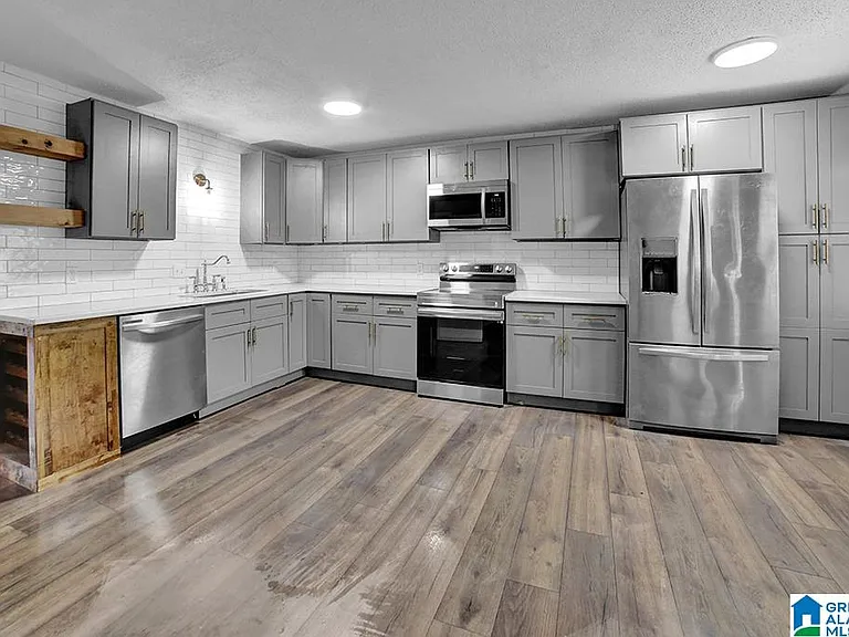 1051 Ivy Creek Trl #1051 — Photo 3