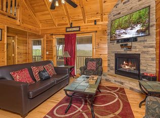 2040 Cougar Crossing Way, Sevierville, TN 37876