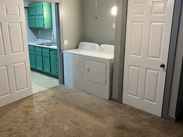 21 Myrtle St #A, Girard, PA 16417