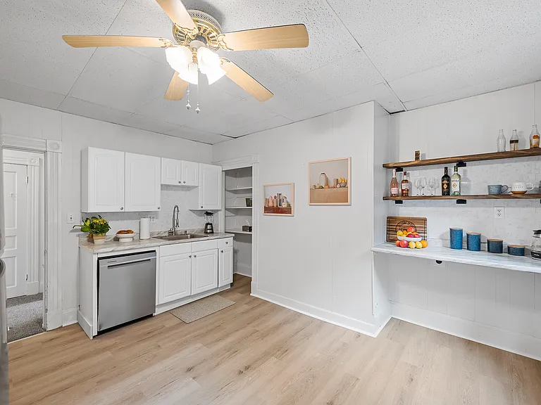 508 Dawson Ave — Photo 5