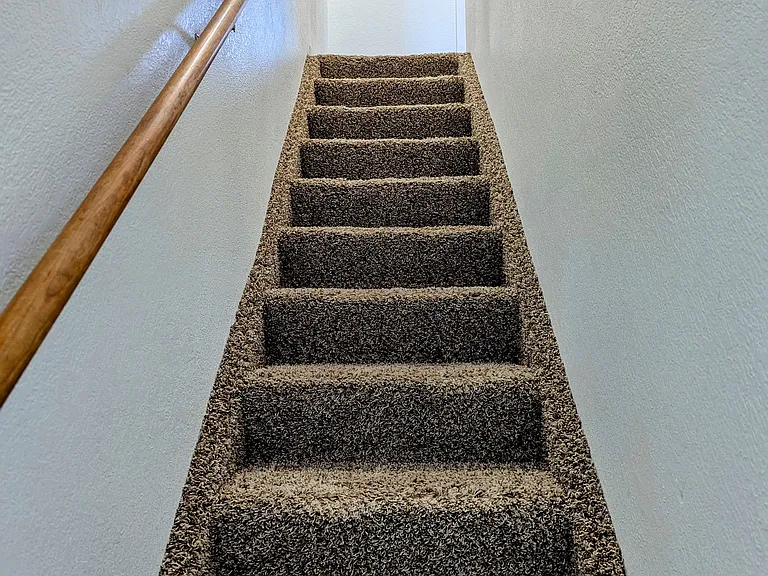 Aspen St — Photo 15