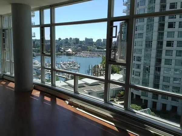 198 Aquarius Mews — Photo 6