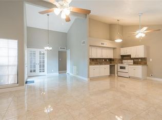 9528 Culberson St, Dallas, TX 75227