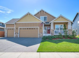 2997 SW Fairway Point Dr, Oak Harbor, WA 98277