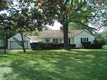 5528 Wilson Mills Rd photo 1