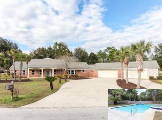 6830 Avenida De Galvez, Navarre, FL 32566