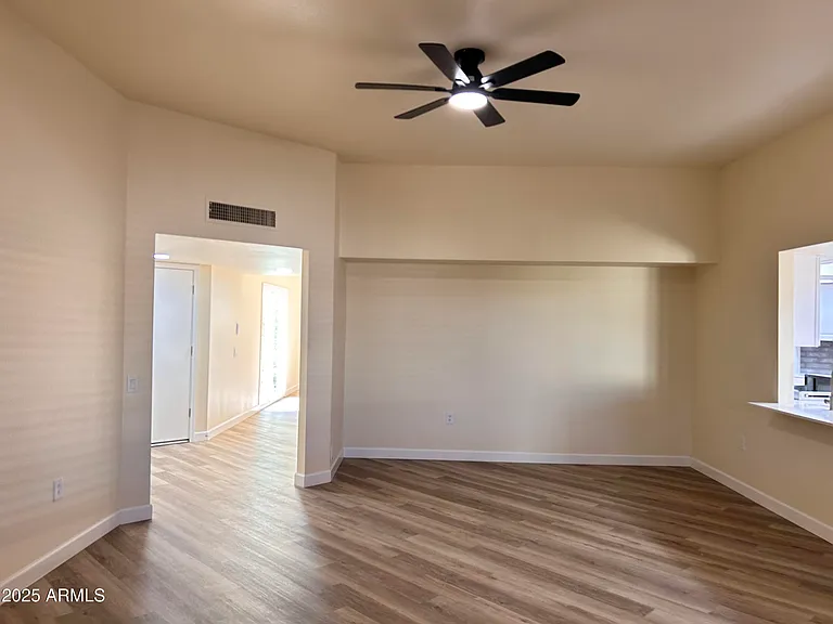 10838 W Thunderbird Blvd — Photo 10