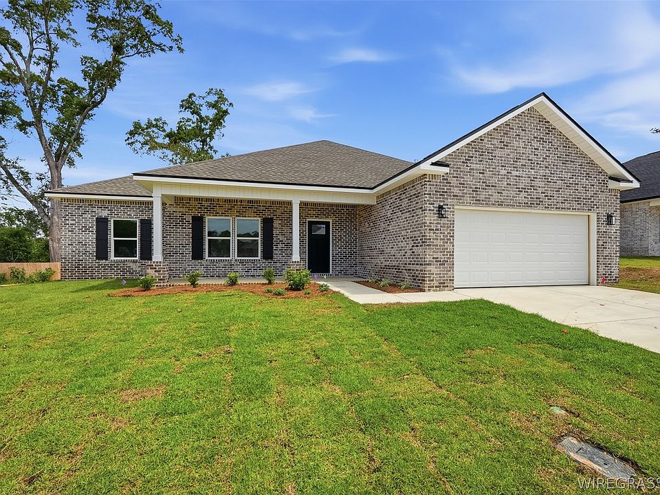 1st image of 330 Thornbird Loop
