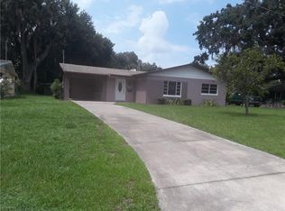 608 Nelson St, Tavares, FL 32778