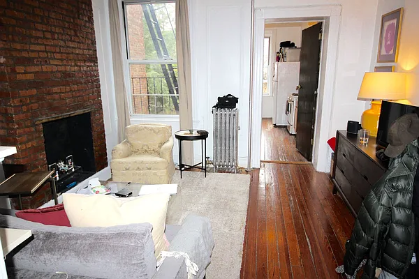 Rented by Landmark Realty & Management | media 16