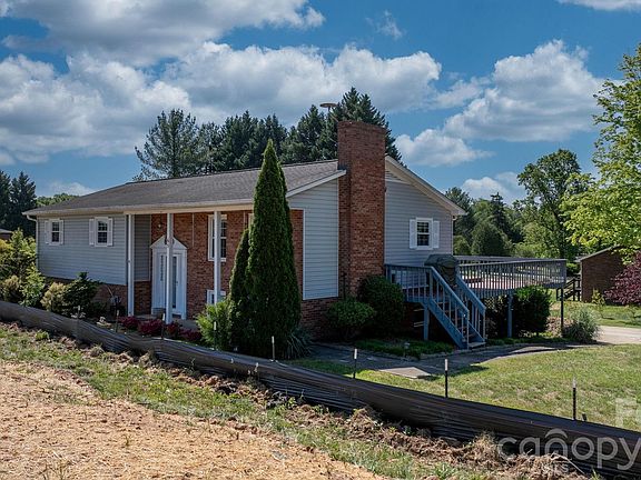 5th image of 65 Pinewood Rd