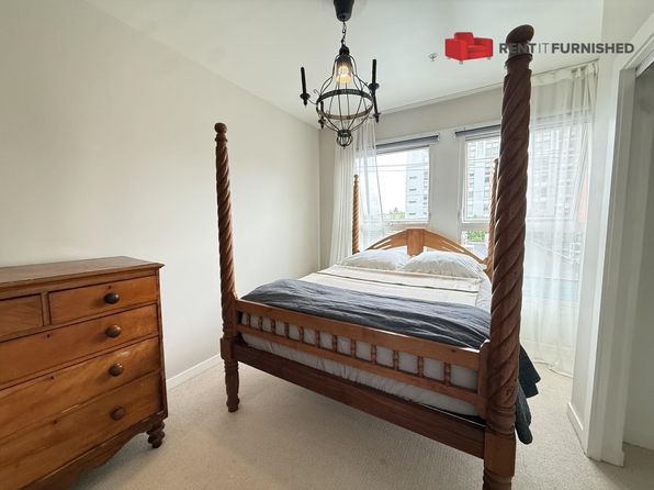 2 bedroom rental in Vancouver — photo 13
