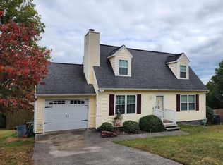 2431 Chimney Ridge Rd, Knoxville, TN 37923