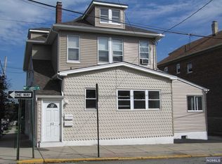 82 Westervelt Pl, Lodi, NJ 07644