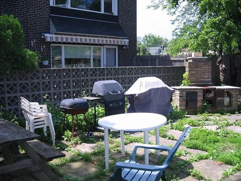 611 Mulberry Pl #1 — Photo 5