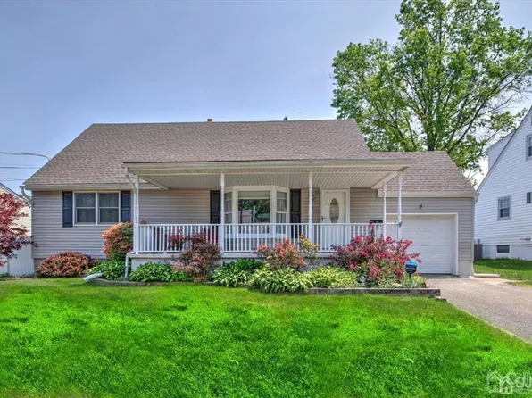 14 Mercury Cir, South Amboy, NJ 08879