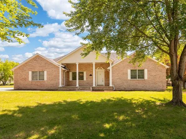 2729 Kokopelli Dr, Marion, IL 62959