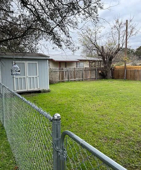 110 Midnight Sun Dr — Photo 17