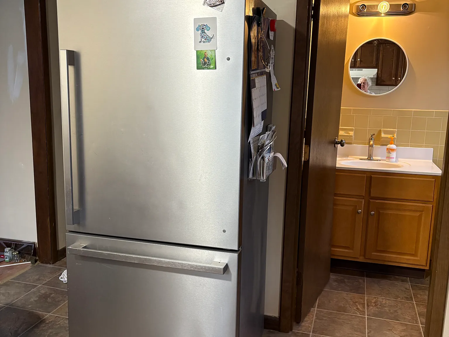 2 bed, 1.5 bath, 1200 sqft, $2,000 — Photo 2