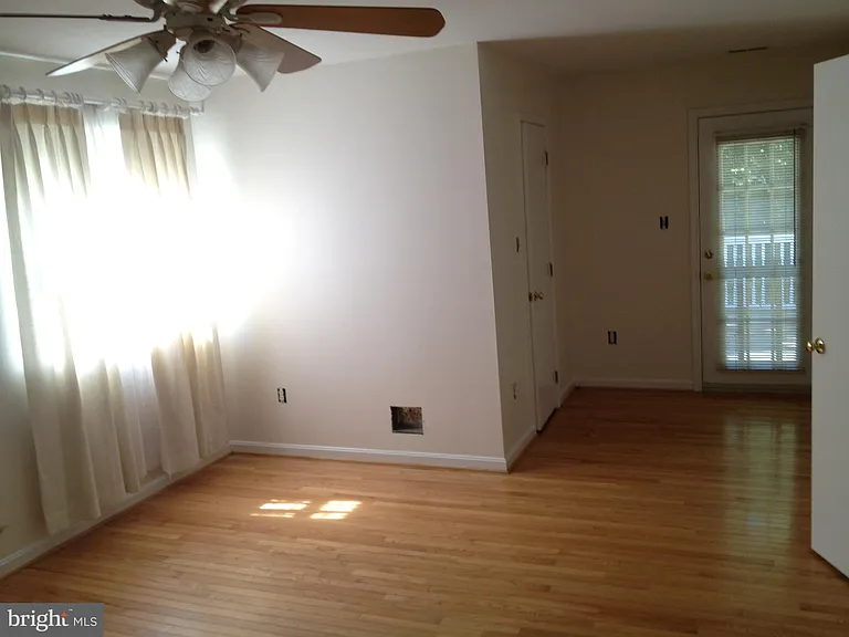 7017 Murray Ln — Photo 5