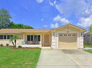 6101 Moog Rd, New Port Richey, FL 34653