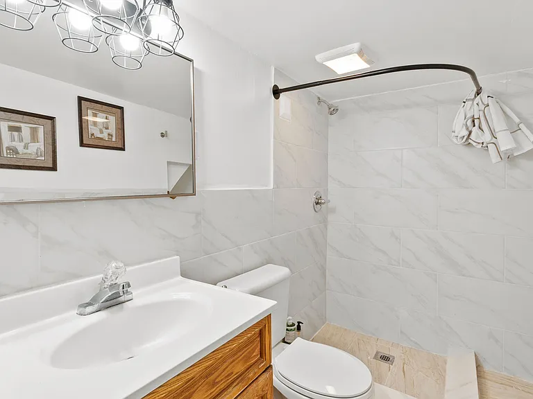 87 Clifton Pl — Photo 33