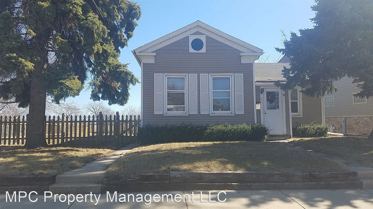 4525 5th Ave photo 1