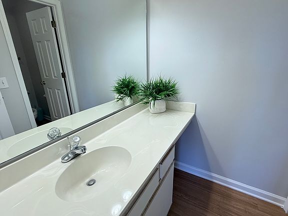 5th image of 628 Waterway Village Blvd #20-F