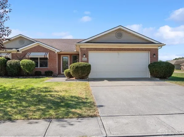 414 Whisper Ln, Xenia, OH 45385