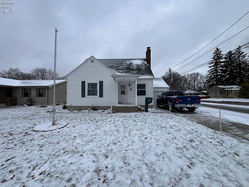 1st image of 155 Woodlawn Ave