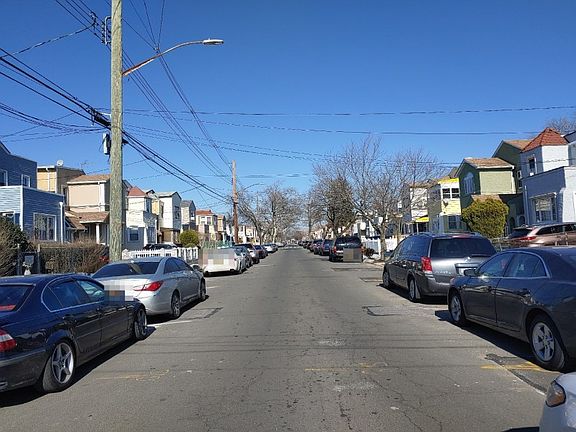5th image of 13838 233rd St