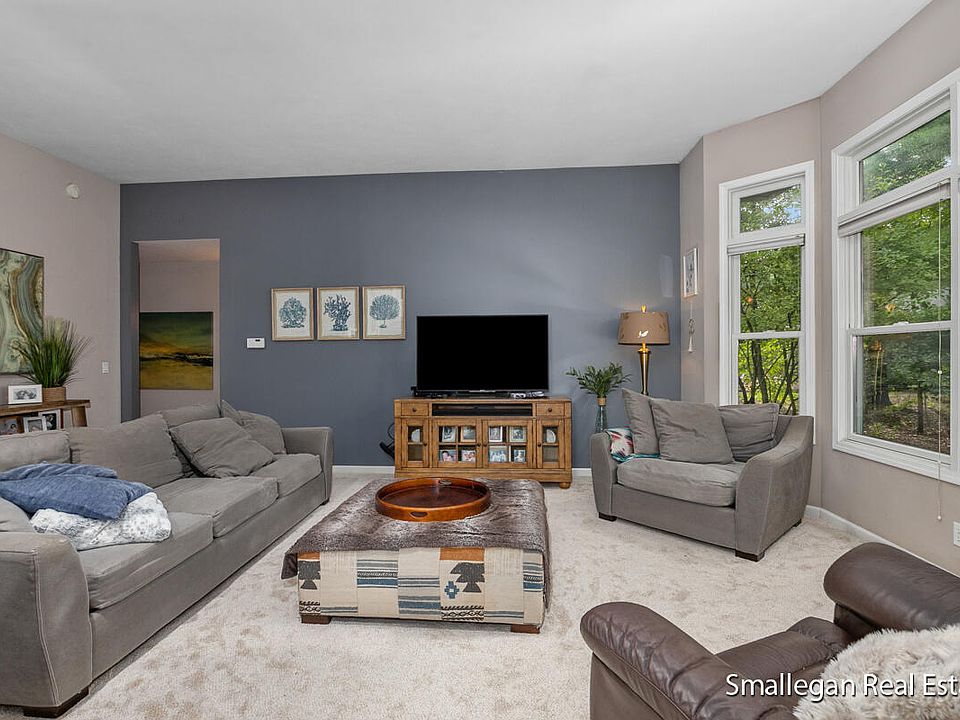 1st image of 13820 Flora Ln