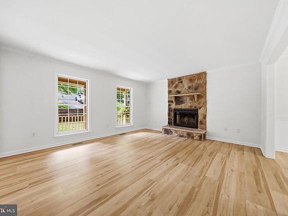 5th image of 6728 Oakridge Rd
