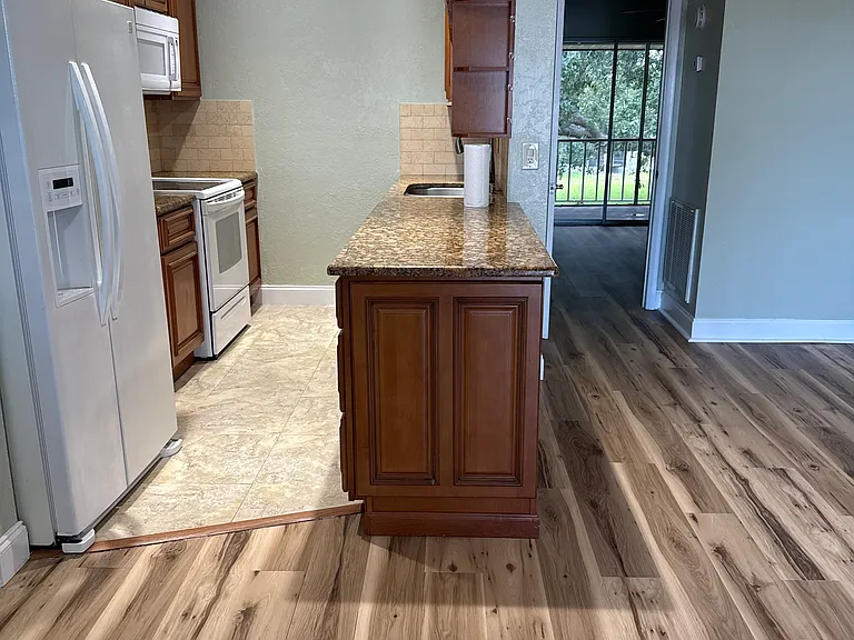 203 46th Avenue Ter W #431 — Photo 5