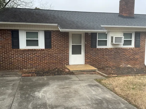 110 & 112 Chaney St #112, Wingate, NC 28174