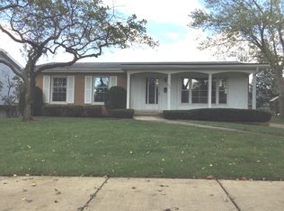 885 S Wisconsin Ave, Addison, IL 60101