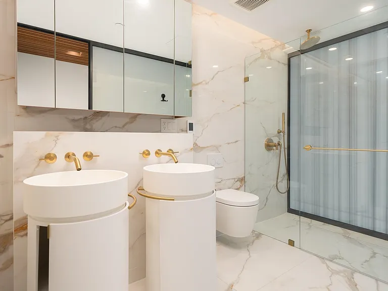 1033 Nelson St #2403 — Photo 15