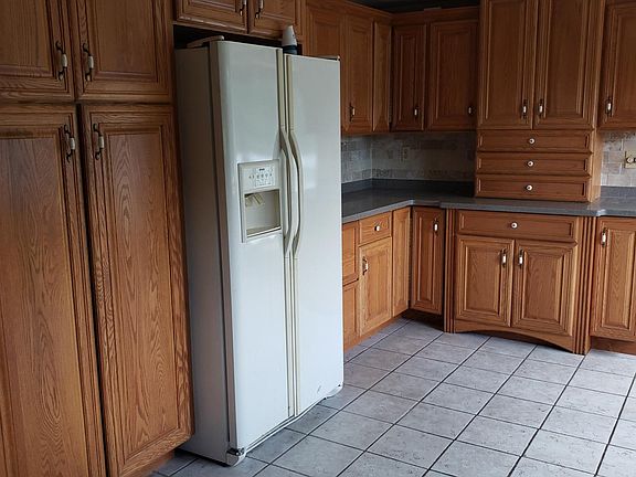 4th image of 15005 Shamrock Ln