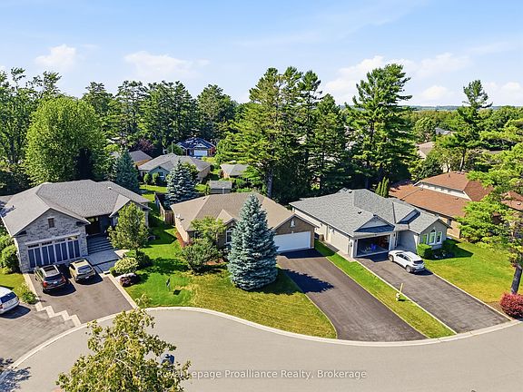 5th image of 4 Birch Ct
