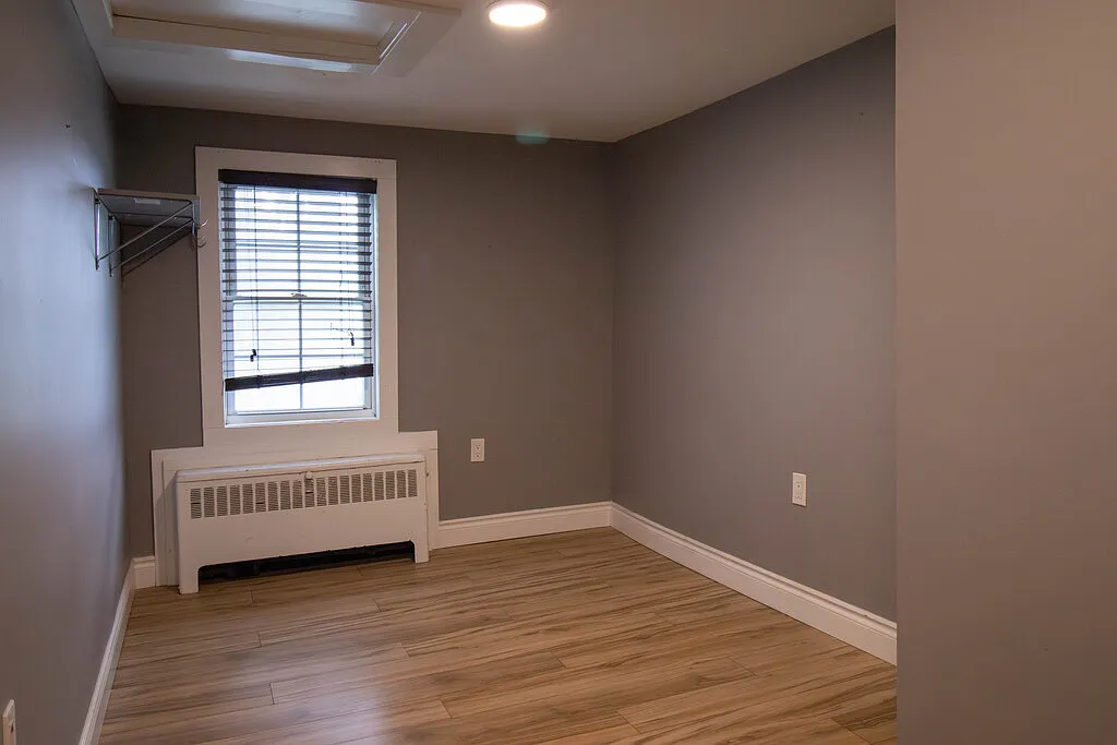 139 Oakdale Ave - 2 — Photo 4