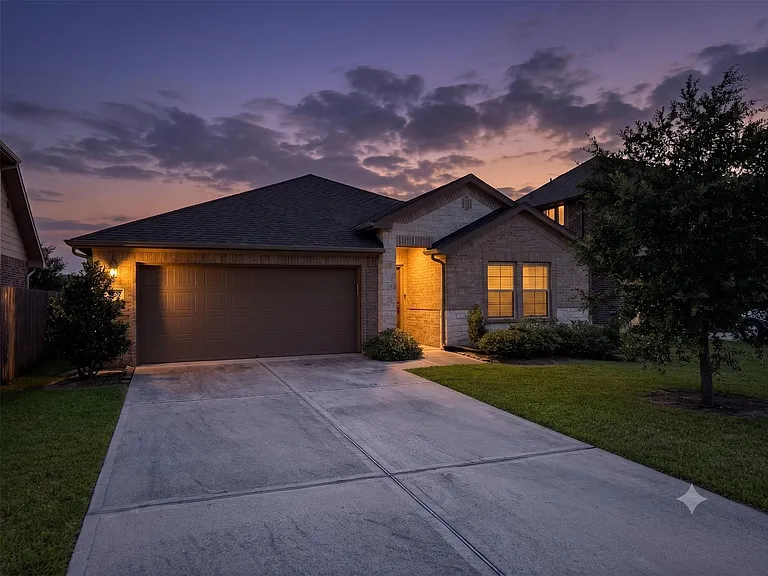 3115 Tanner Dell Ct — Photo 2