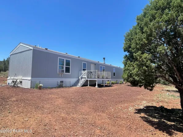 1482 Pinto Dr, Ash Fork, AZ 86320