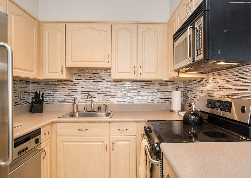 1st image of 100 Marina Dr APT 320