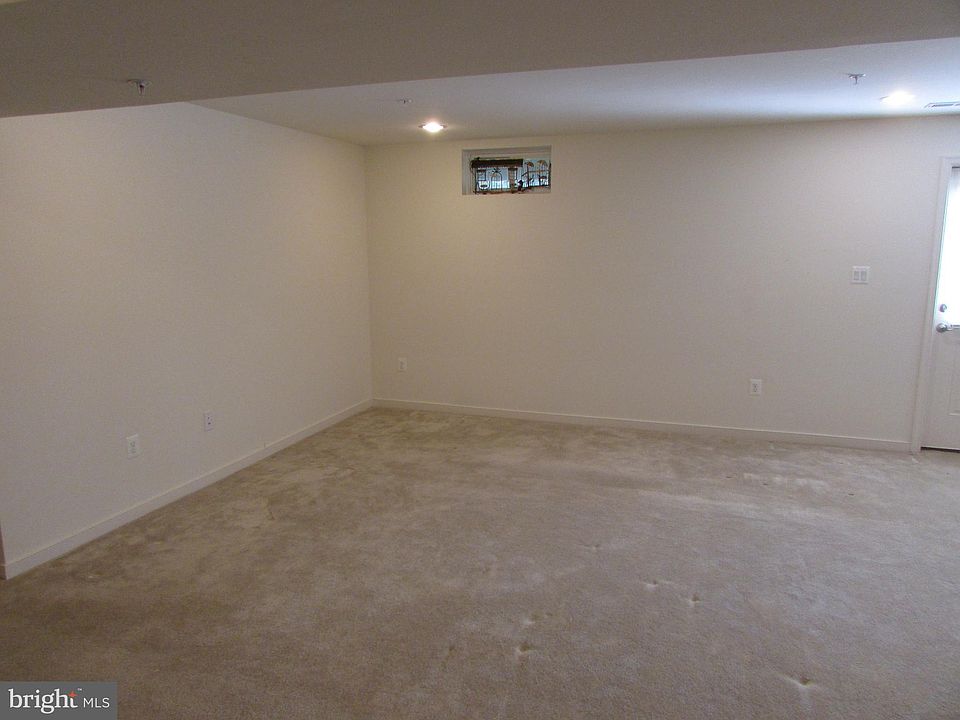 1st image of 9770 Frankfurt Dr